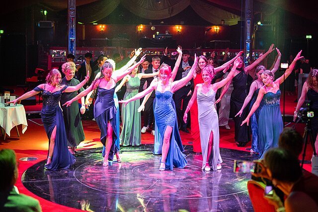 Abiball-Fotografie — Stimmung auf der Tanzfläche